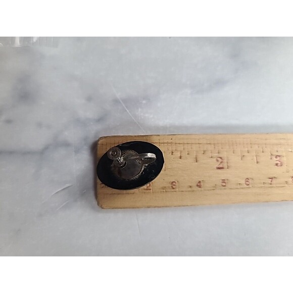 Black Oval Screwback Earrings Vintage, READ USED - Picture 9 of 10